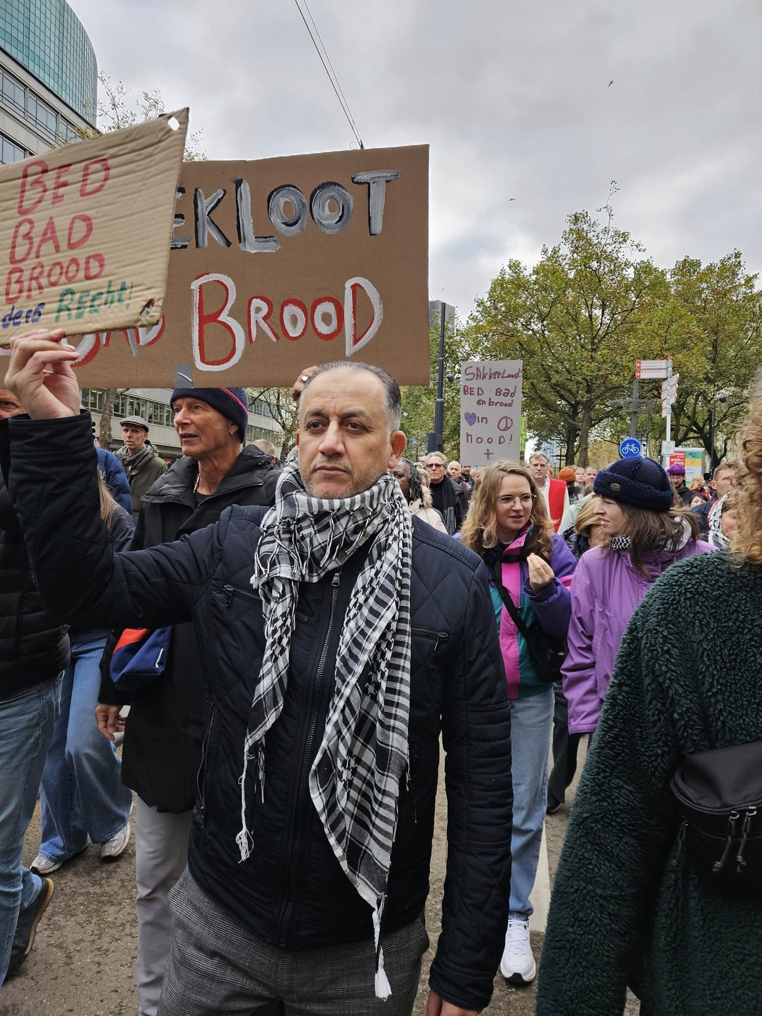 Menselijkheid in de kou: Rotterdam stopt opvang voor ongedocumenteerden